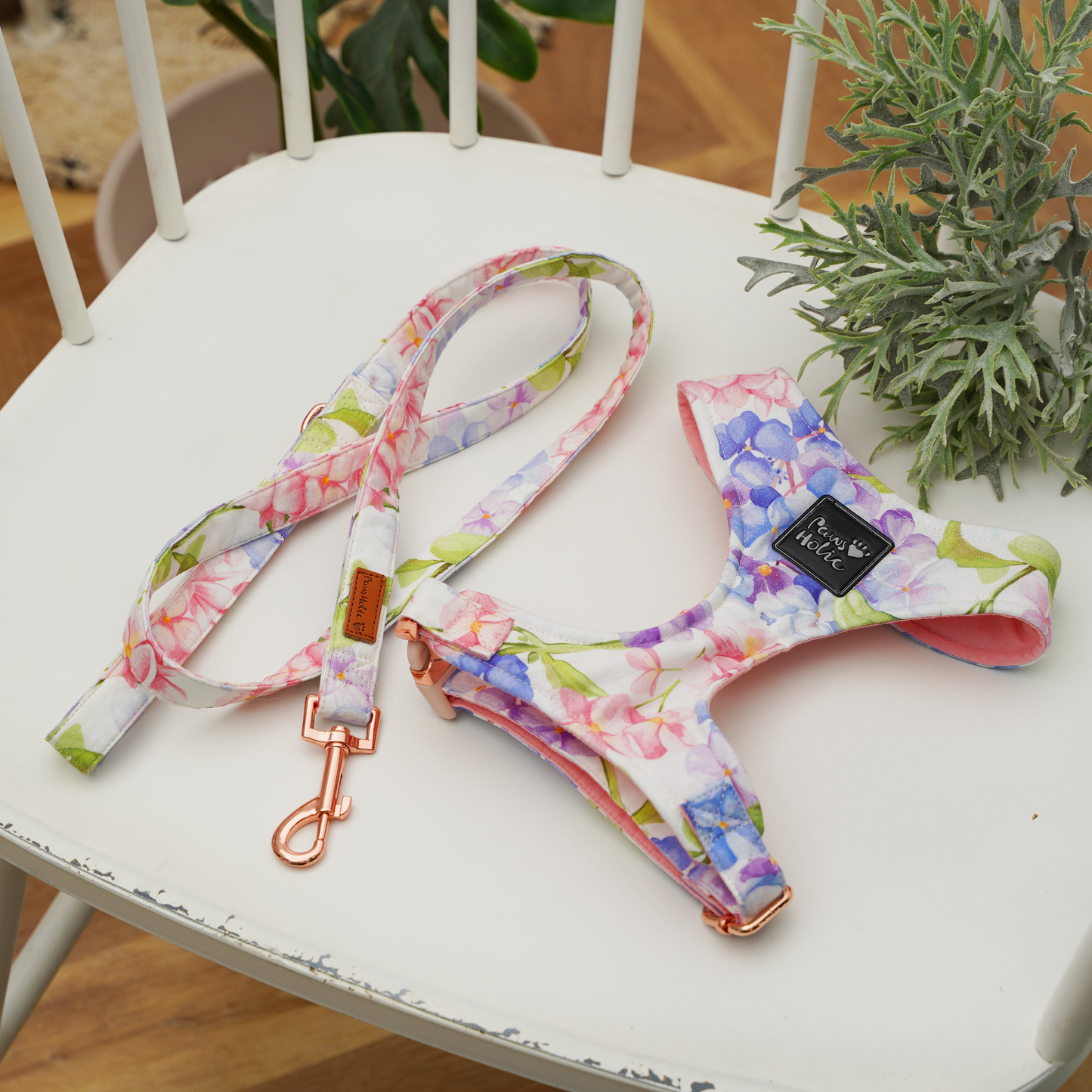 Cat Harness and Leash for Walking-Endless Summer, Soft and Adjustable Vest