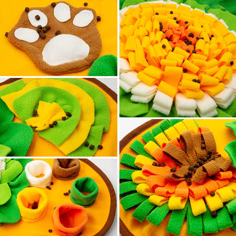 Fleece Pet Sniffing Mat with Built-In Squeaky Toy - Detail View - FurryCircle